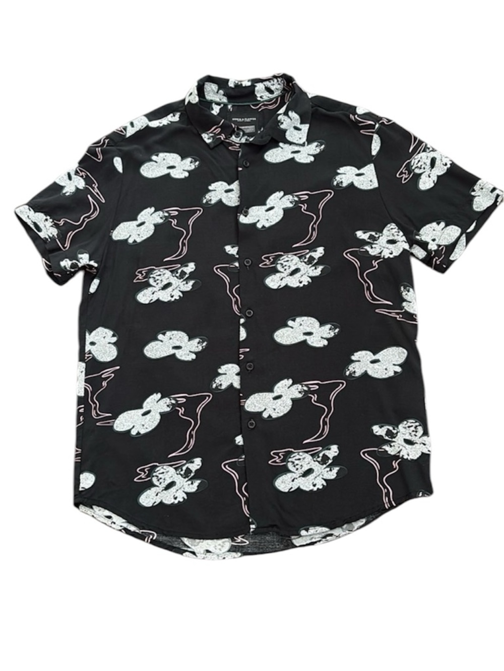 Hawaiian style floral pattern casual short sleeve button down - like new - small